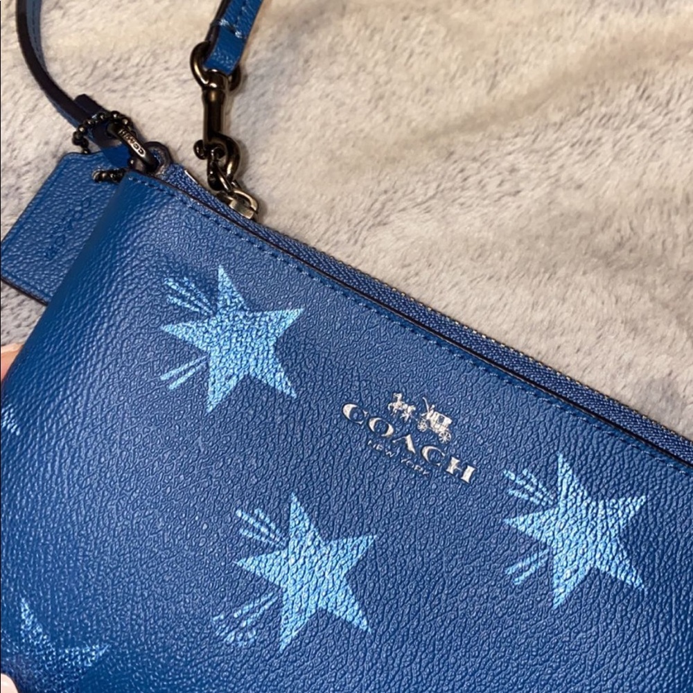 wristlet - Picture 1 of 1